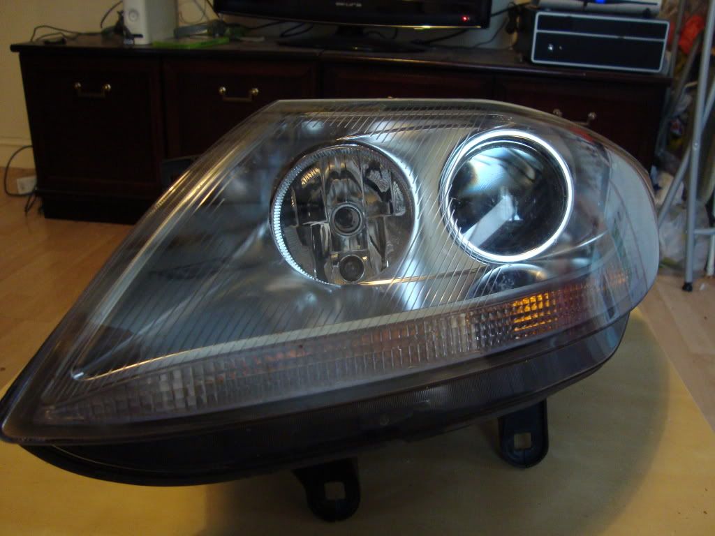 Geniune BMW Z4 Passenger side Headlight