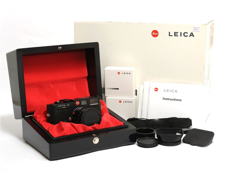 Leica M6 Ein Stuck Camera w/Summilux-M 35mm F/1.4 ASPH. Lens Leica M6 Ein Stuck Camera w/Summilux-M 35mm F/1.4 ASPH. Lens