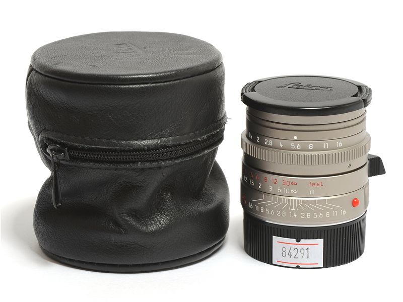 Leica Summilux-M 35mm F/1.4 ASPH. E46 Lens Titanium Edition Leica Summilux-M 35mm F/1.4 ASPH. E46 Lens Titanium Edition