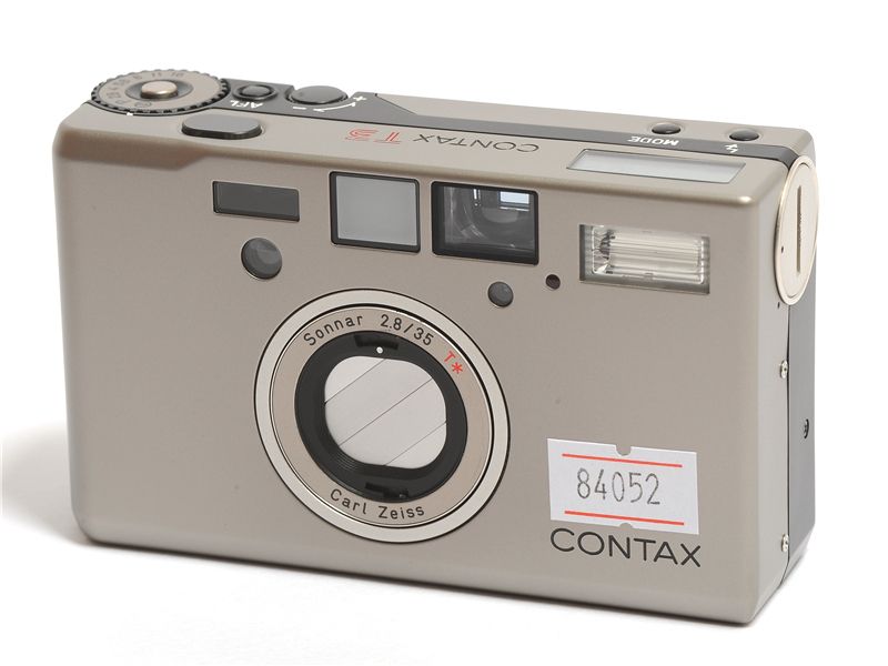 Contax T3 P&S Camera Silver w/Sonnar 35mm Lens Contax T3 P&S Camera Silver w/Sonnar 35mm Lens