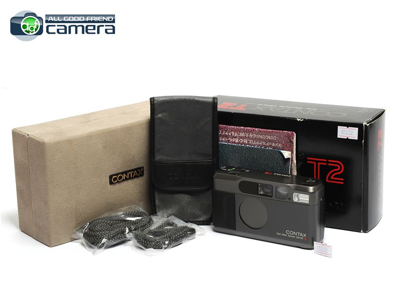 Contax T2 Film P&S Camera Titanium Black w/Sonnar 38mm F/2.8 Len Contax T2 Film P&S Camera Titanium Black w/Sonnar 38mm F/2.8 Len