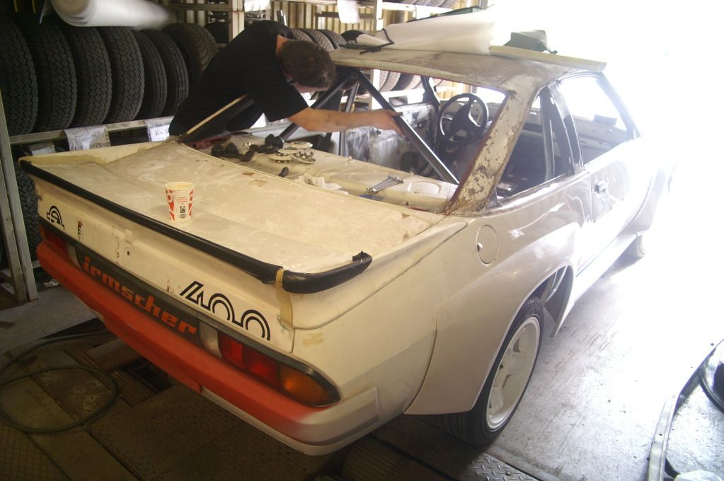 http://i1090.photobucket.com/albums/i366/GG-CJ956/Opel%20Manta%20B%20i400%20projekt/PICT4696.jpg