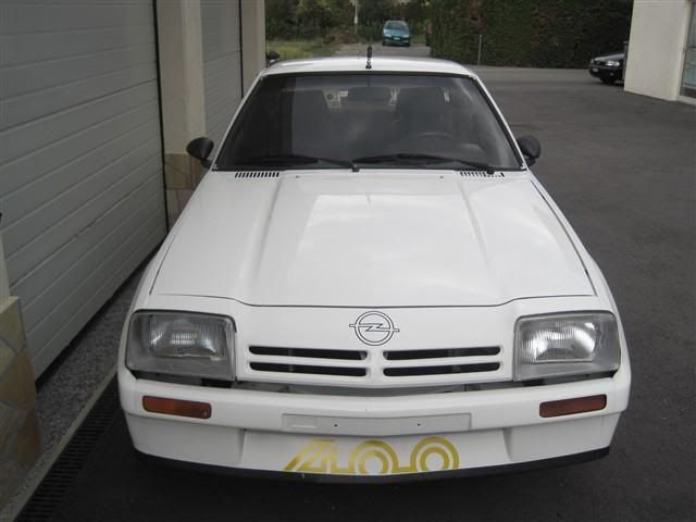 http://i1090.photobucket.com/albums/i366/GG-CJ956/Random/1061812-l-OPEL-Manta-400.jpg