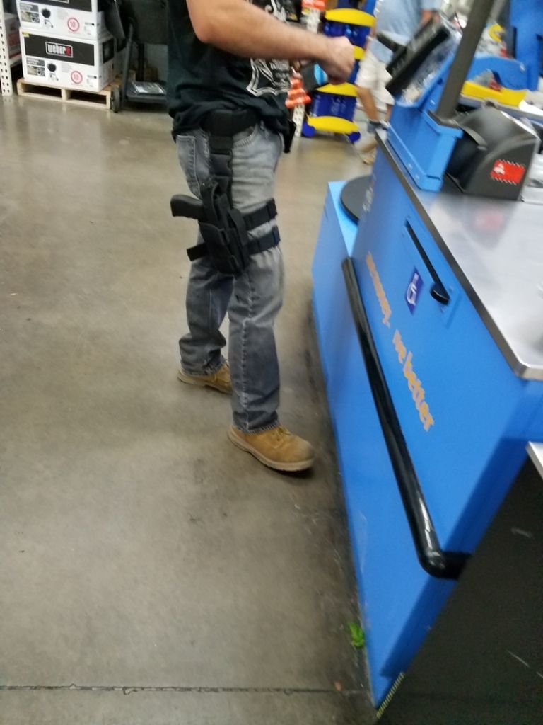 First time seeing someone open carry in Walmart this morning