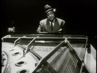 PDVD 002 42 - Masters Of The Country Blues: Big Bill Broonzy & Roosevelt Sykes (2002) [DVD5]
