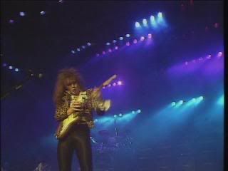 PDVD 009 47 - Yngwie Malmsteen - Trial By Fire: Live In Leningrad 1989 (Japan Edition) (2006) [DVD9]