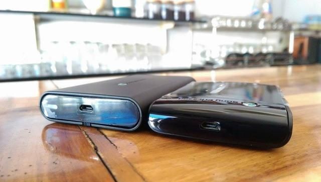 Loa - dock sạc sony ericsson - 1