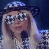 http://i1090.photobucket.com/albums/i378/hytho1/1-3.gif?t=1312413124