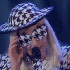 http://i1090.photobucket.com/albums/i378/hytho1/2-3.gif?t=1312413089